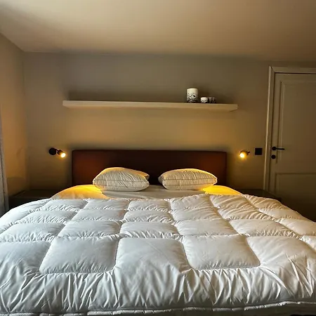 Frans Luxe 4 Slpk Apartment