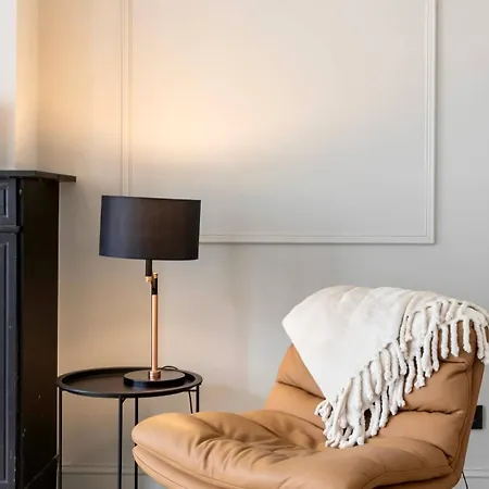 Frans Luxe 4 Slpk Apartment