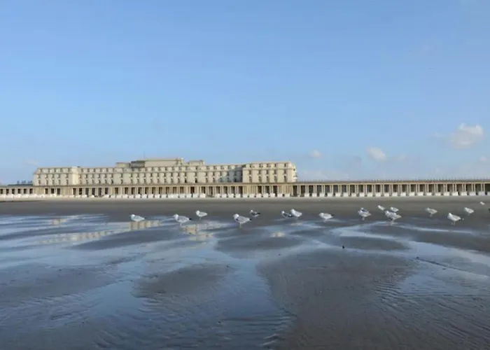 Frans Luxe 4 Slpk Apartment