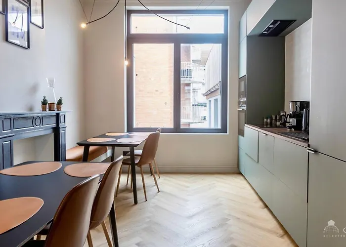 Frans Luxe 4 Slpk Apartment Ostend