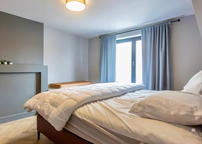 Frans Luxe 4 Slpk Apartment *